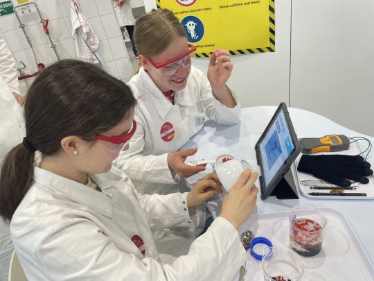 2023 - 6b - Kunststoff-Lab (9).jpg